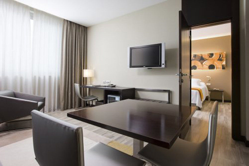 Hotell Nh Diagonal Center 3*