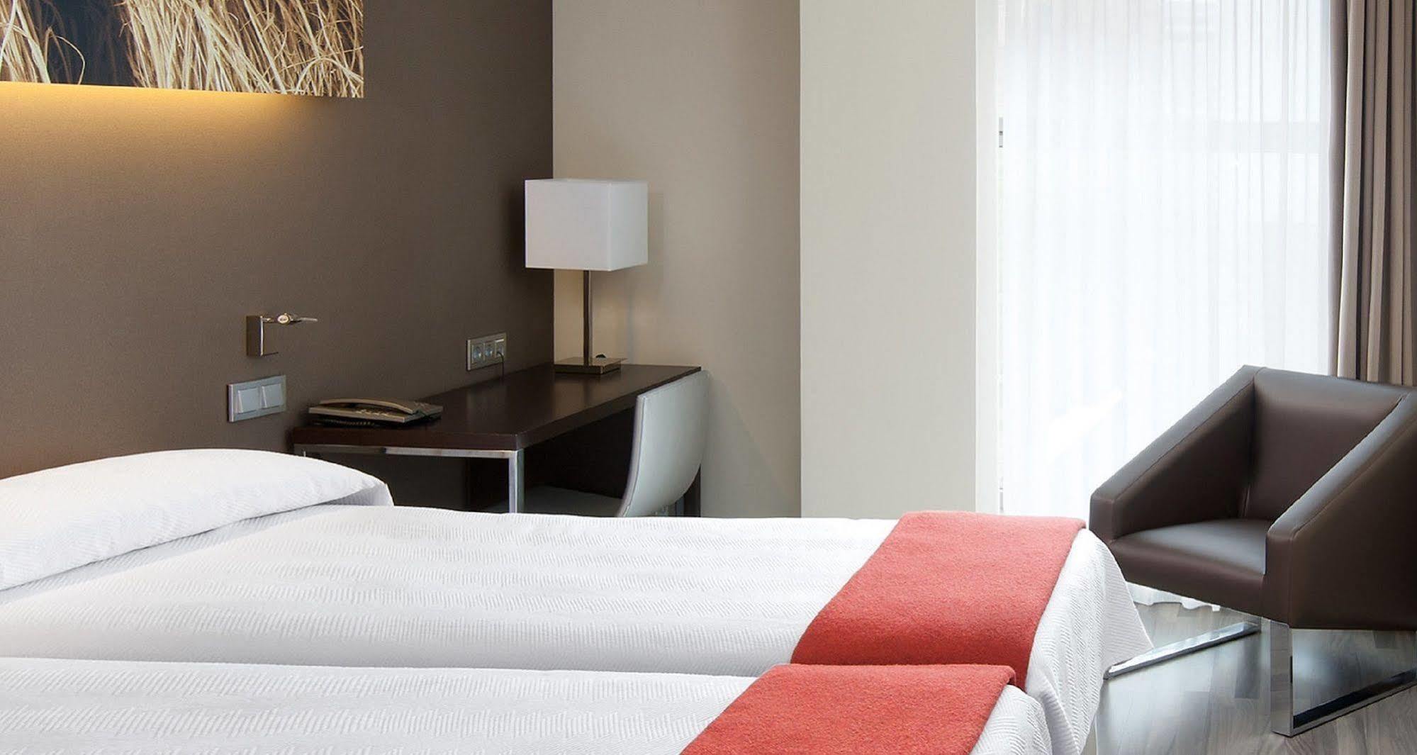 Nh Diagonal Center Hotell